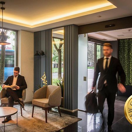 Hotel Jarun Zagreb Bagian luar foto